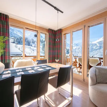 アパート Silberhorn Penthouse ヴェンゲン